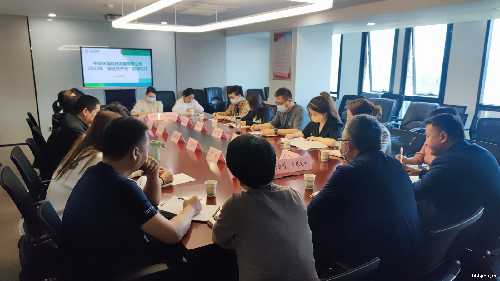 1686103861150421McvU.jpg 安全_副本.jpg