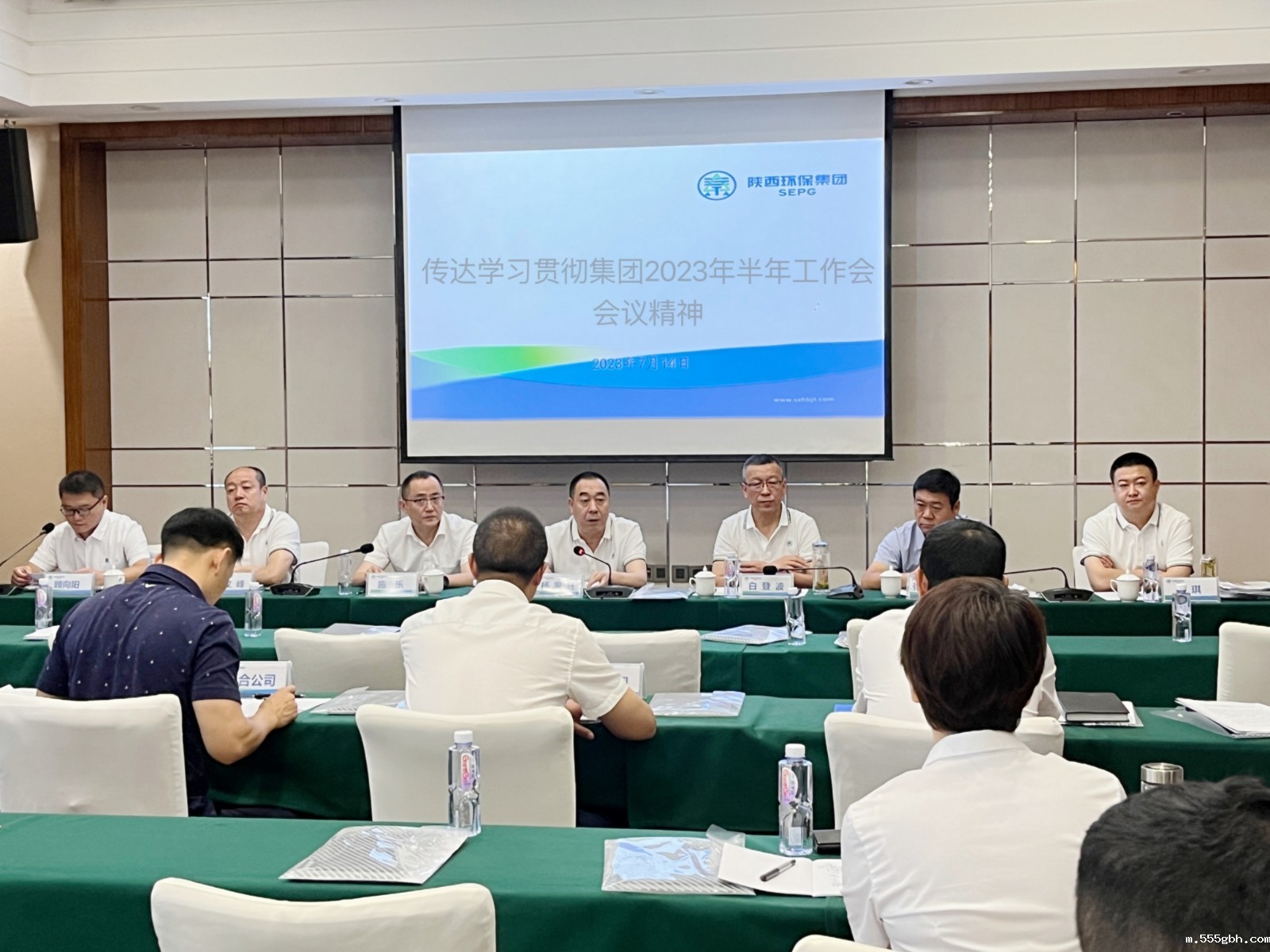 168955778488134716CO.jpg 油气会议照片.jpg