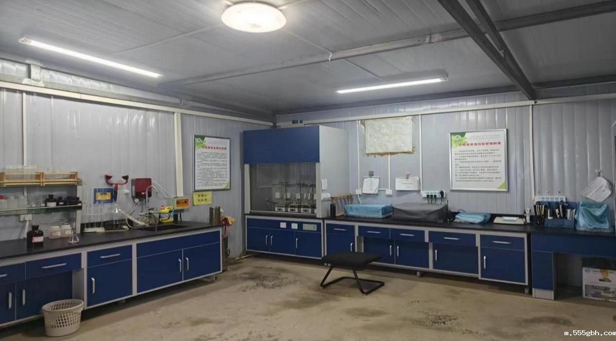 1699926943227278jTP5.png 完善制度规定,夯实管理之基.png