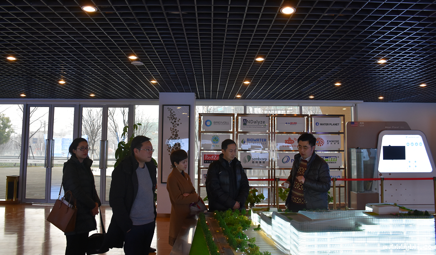 151623385663662404gJ.png QQ图片20180118075514.png