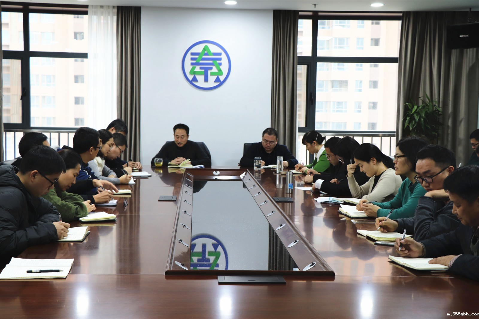 1543970148993123Kx6C.jpg 传达集团党委会精神照片_副本.jpg