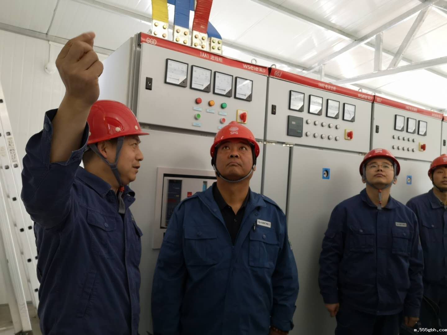 1555373041750611w6Q7.jpg 市县电力局现场检查.jpg