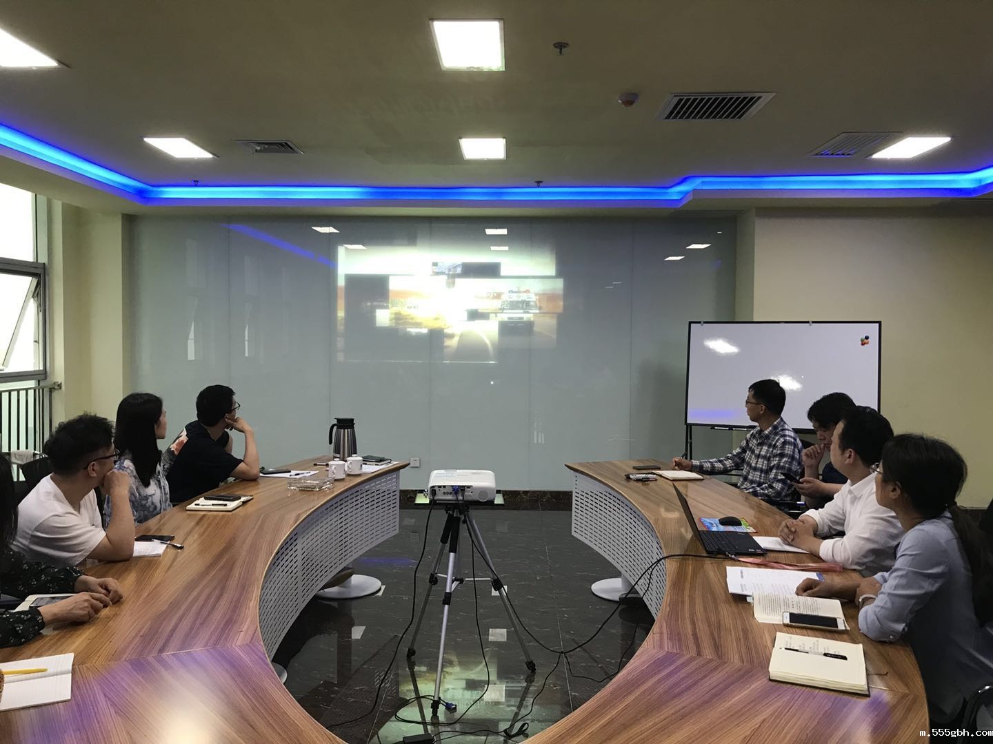 1561264399712877XyUd.jpg 照片2.jpg