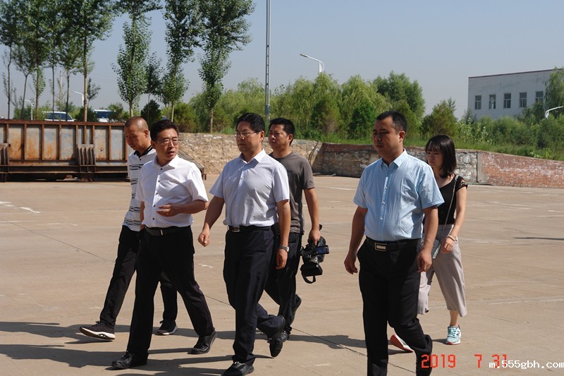 1564962602872622jc7D.jpg 神木市委书记调研_副本.jpg