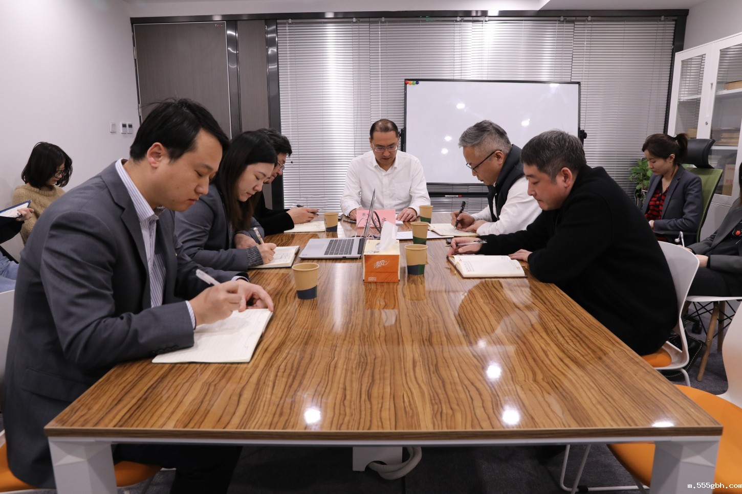 15766274216201853JYw.jpg 20191216kaiyun彩票官网领导赴投资公司宣讲.jpg