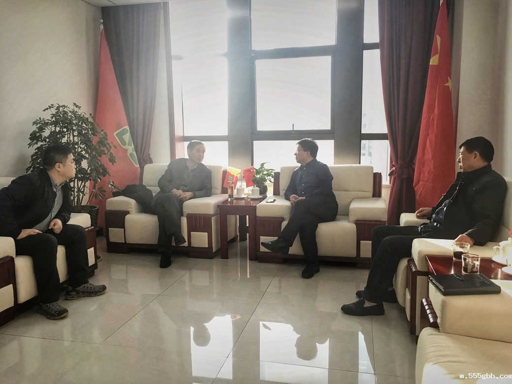 1577059451722513h9iR.jpg 颜昊座谈.jpg