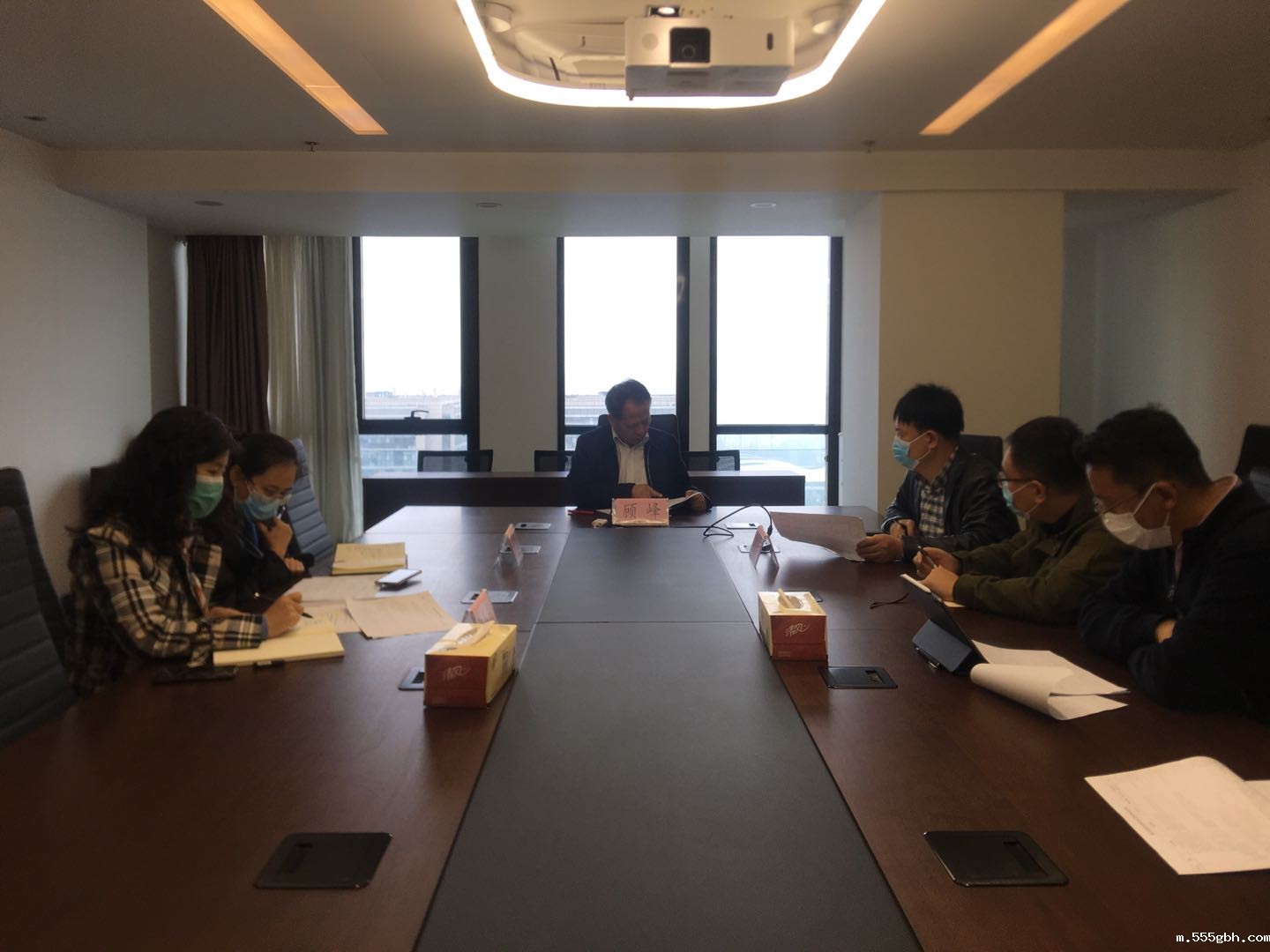 1586737528875488YI2X.jpg proxy.jpg