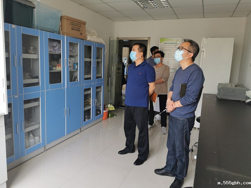 1588727822322873XAcK.jpg 监测中心召开安全生产专题会议2_副本.jpg