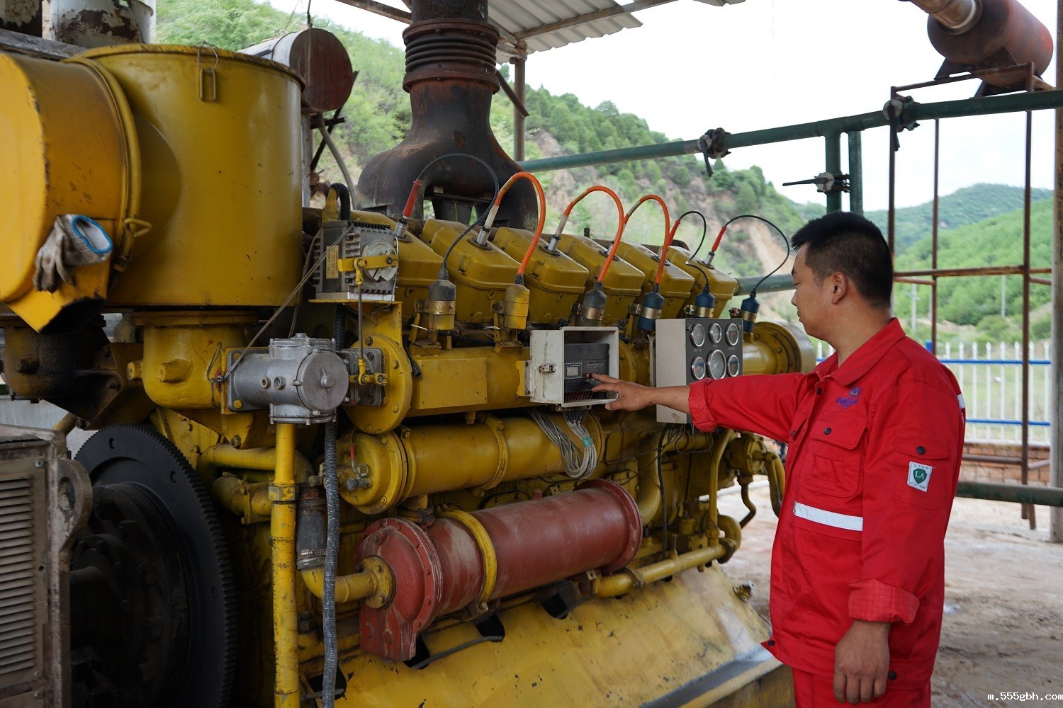 1594774242313036tg4v.jpg 检查设备.JPG