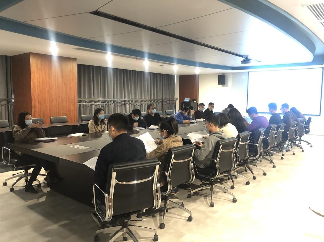 1612658272426985hVBS.jpg 通讯稿附图:秦邦公司召开冬春季疫情防控工作专题会议.jpg