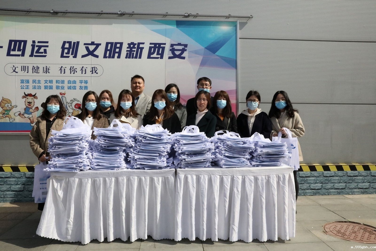 1616465660468662pej0.jpg 水环境公司开展世界水日主题宣传活动.JPG