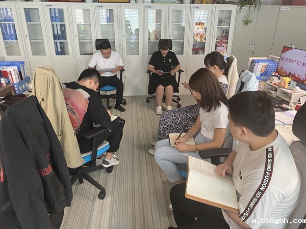 1627610130463736MDwv.jpg 7.29扶贫公司组织开展新《安全生产法》宣贯培训_副本.jpg