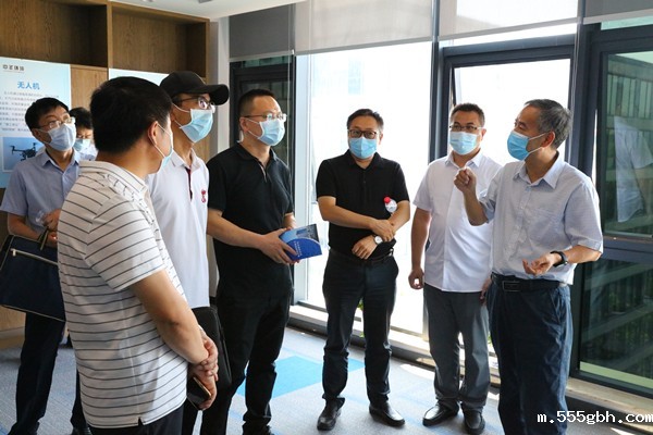 16284752523613104TY1.jpg 国资委领导_副本.jpg