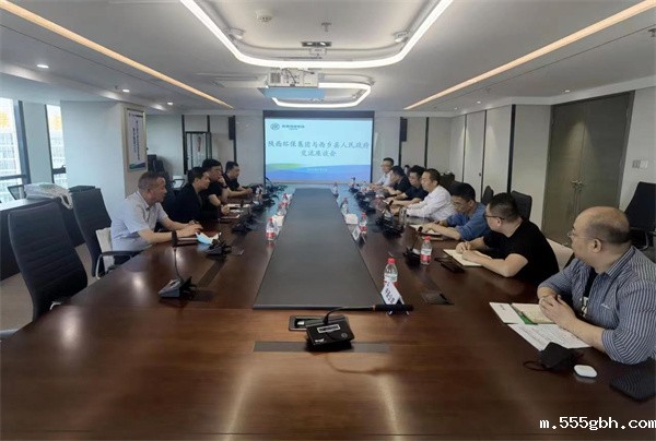 16518930764207217dzj.jpg 罗威.jpg