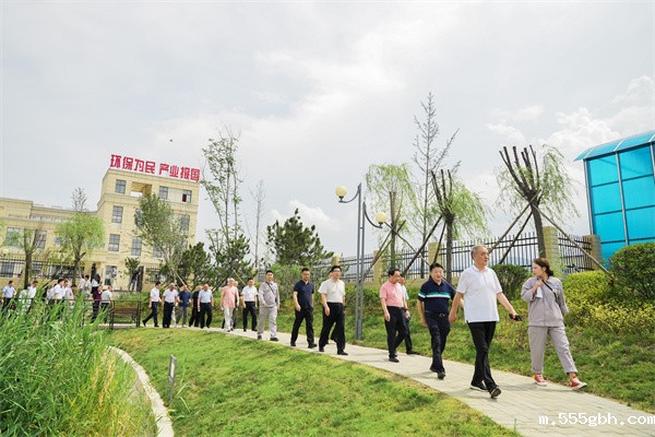 16605282611966363m8H.jpg DSC09555.jpg