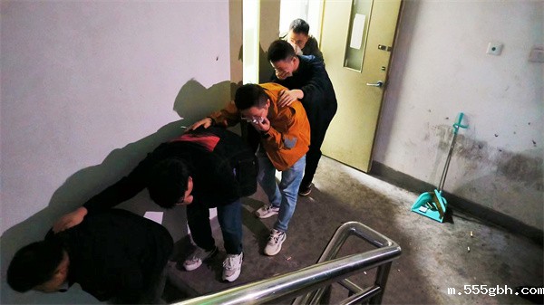 1668475677808604AL0D.jpg 生态开展消防应急疏散演练.jpg