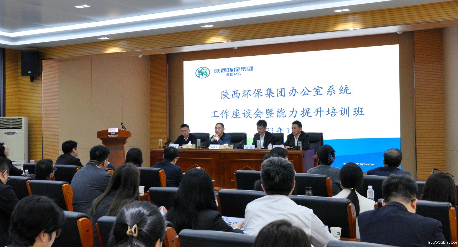 1698974641474651fFWG.jpg 结业仪式大景.jpg