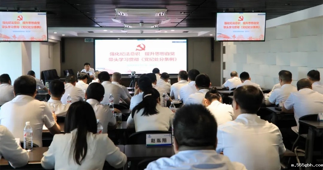 1716775801913354fHDC.jpg 640.webp.jpg