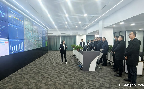 1736390192140370cVfL.jpg 外部董事中圣调研 (2)_副本.jpg