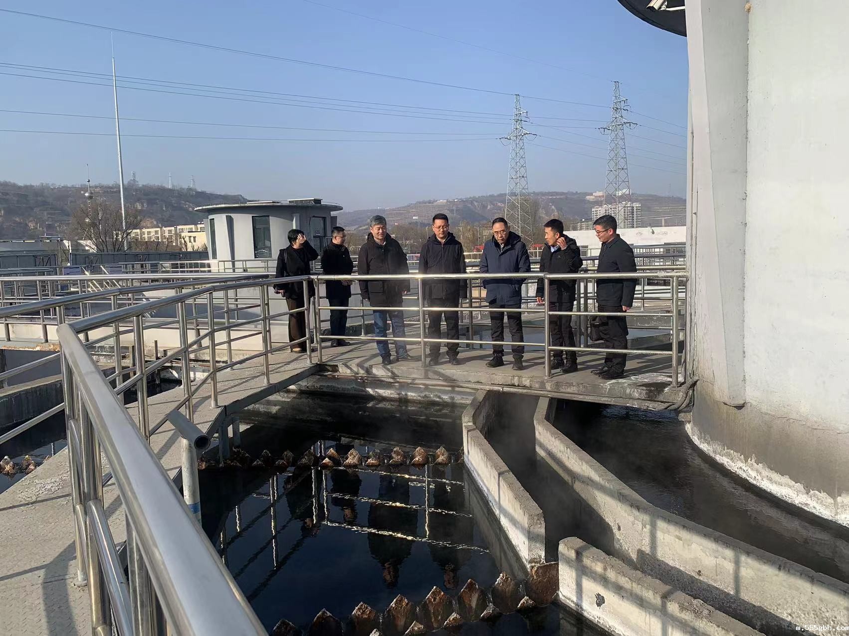 17375155116029187GbJ.jpg 1kaiyun彩票官网工会开展2024年度冬季送温暖慰问活动.jpg