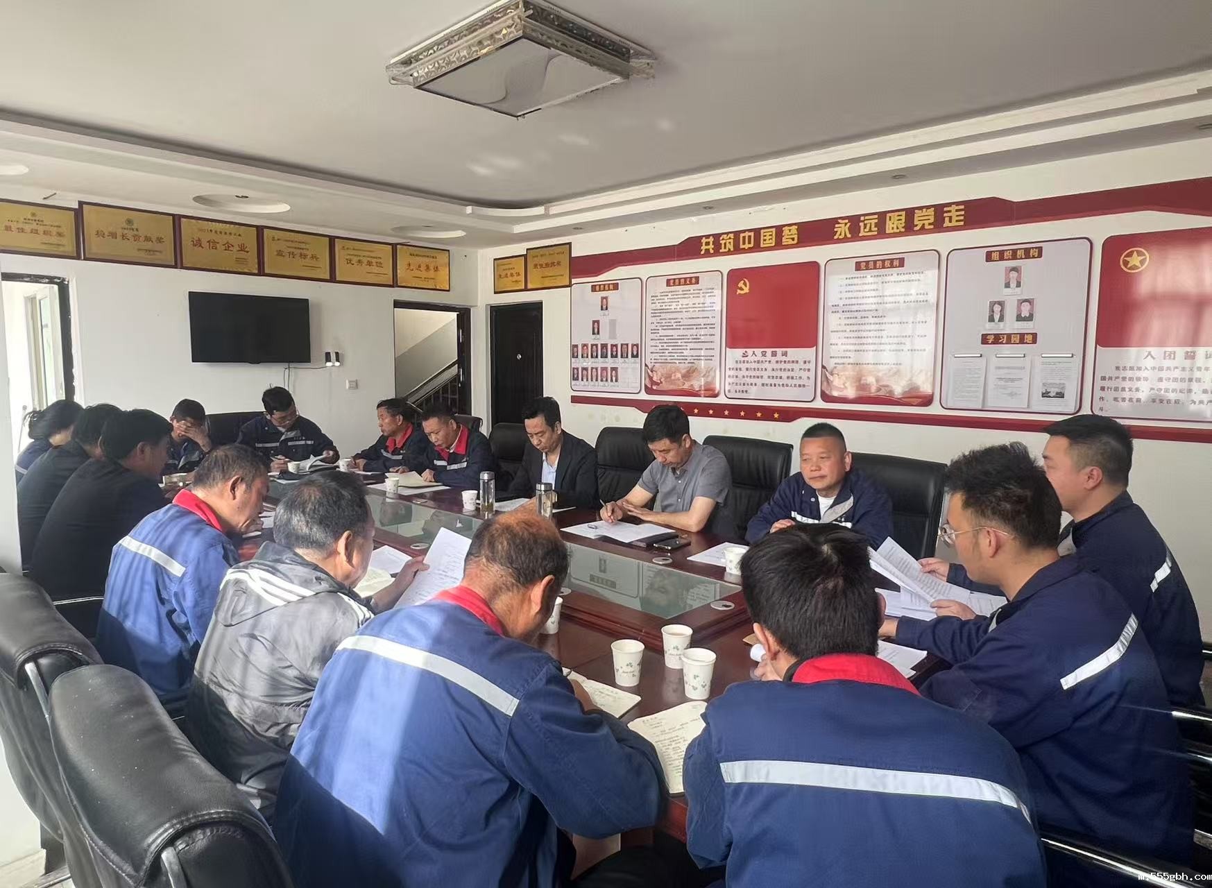 1746665976540306qlIa.jpg 鼎丰.jpg